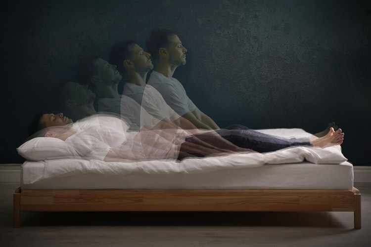 عوارض و پیامدهای کمبود خواب در سنین مختلف